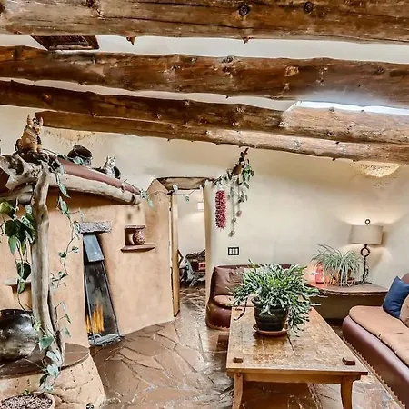 Villa Rare And Striking Handcrafted Sanctuary With